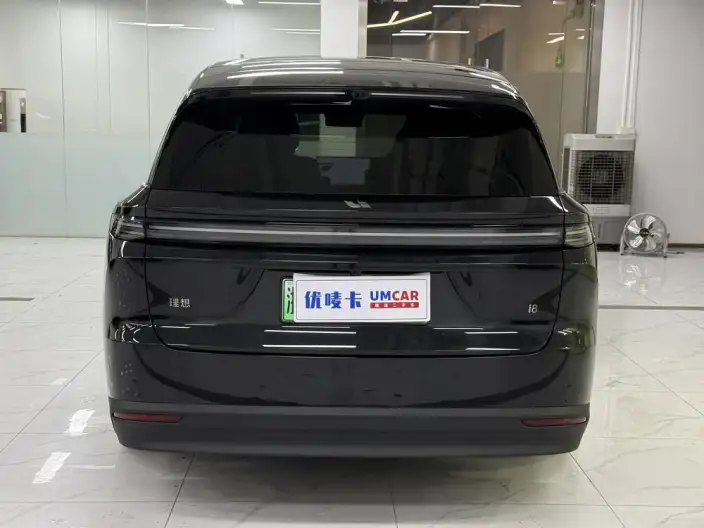 Li Auto i8 2025 Model Standard Edition – фото 5