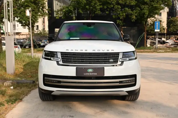 Range Rover 2025 Model 3.0 L6 400PS Shengshi Extended Edition