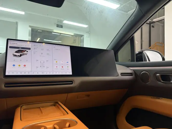 Li Auto i6 2025 Model 2WD Standard Edition – фото 8