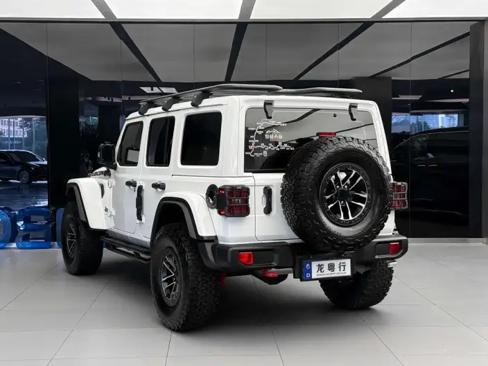 Jeep Wrangler 2025 Model 2.0T Automatic 4WD 5 seat Parallel Imported
