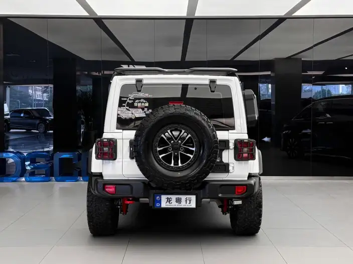 Jeep Wrangler 2025 Model 2.0T Automatic 4WD 5 seat Parallel Imported – фото 5