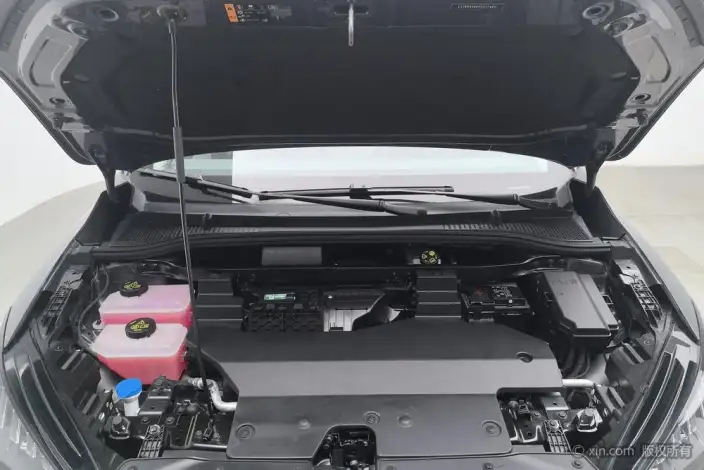 MG4 2022 Model 520km Ultimate Edition – фото 5