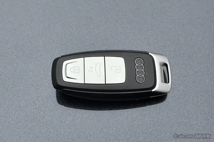 Audi Q4 e-tron 2023 Model 40 e-tron Chuangxing Edition – фото 6