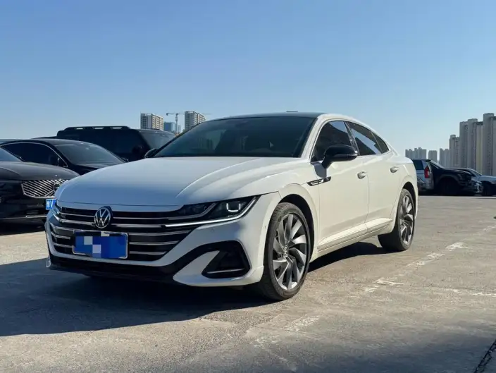 Volkswagen CC 2024 Model 380TSI Eye-catching version