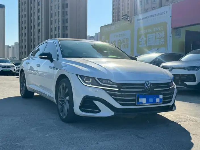 Volkswagen CC 2024 Model 380TSI Eye-catching version