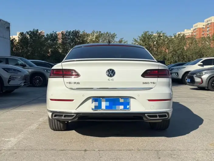 Volkswagen CC 2024 Model 380TSI Eye-catching version – фото 5
