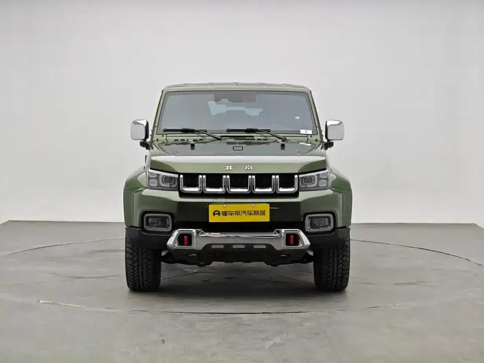 BAIC BJ40 2023 Model 2.0T Automatic 4WD City Hunter Edition Supreme Model – фото 2