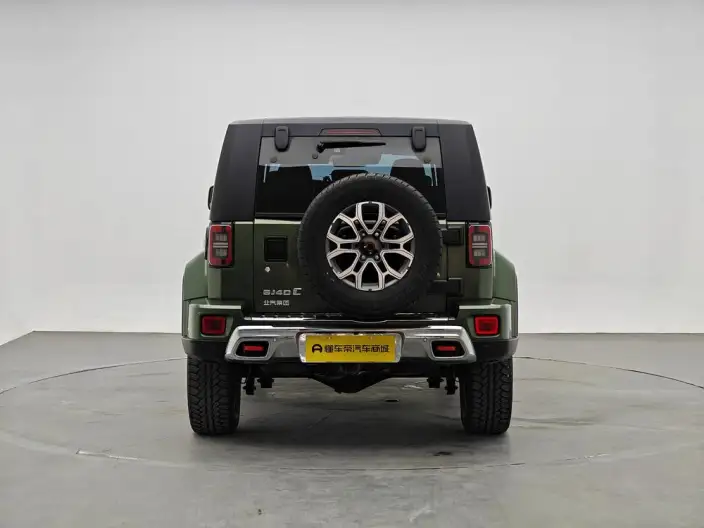 BAIC BJ40 2023 Model 2.0T Automatic 4WD City Hunter Edition Supreme Model – фото 6