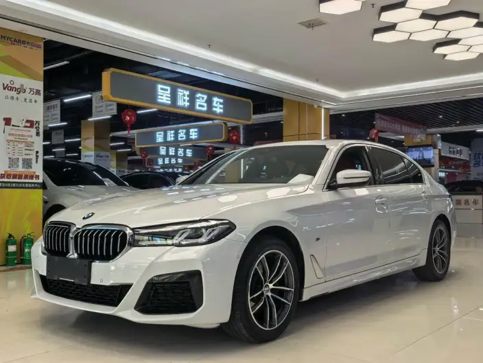 BMW 5 Series 2022 Model Facelift 525Li M Sports Set – фото 1
