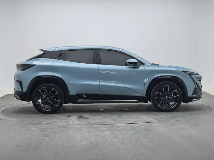 Changan UNI-T 2023 Model Second generation 1.5T Flagship Model – фото 8