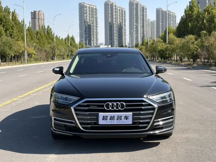 Audi A8 2022 Model A8L 50 TFSI quattro Comfort Model Collector Edition Edition
