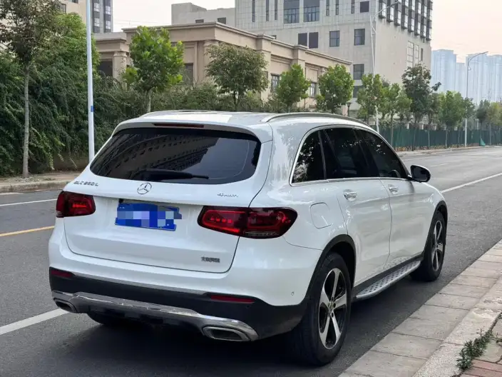 Mercedes-Benz GLC 2022 Model Facelift GLC 260 L 4MATIC Dynamic Model – фото 5