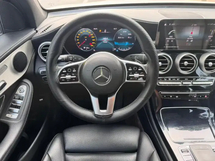 Mercedes-Benz GLC 2022 Model Facelift GLC 260 L 4MATIC Dynamic Model – фото 7
