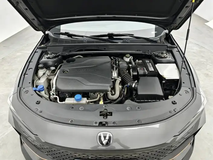 Changan UNI-V 2022 Model 1.5T Sports Edition – фото 10