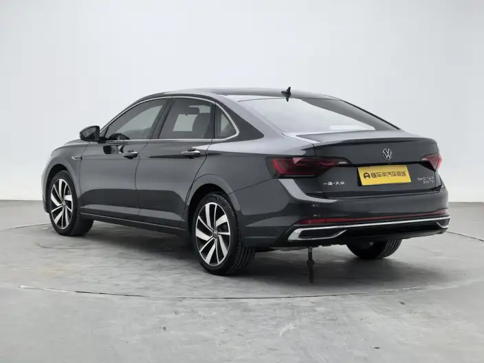 Volkswagen Sagitar 2023 Model 300TSI DSG Beyond Edition – фото 5
