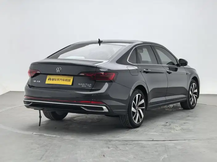Volkswagen Sagitar 2023 Model 300TSI DSG Beyond Edition – фото 7