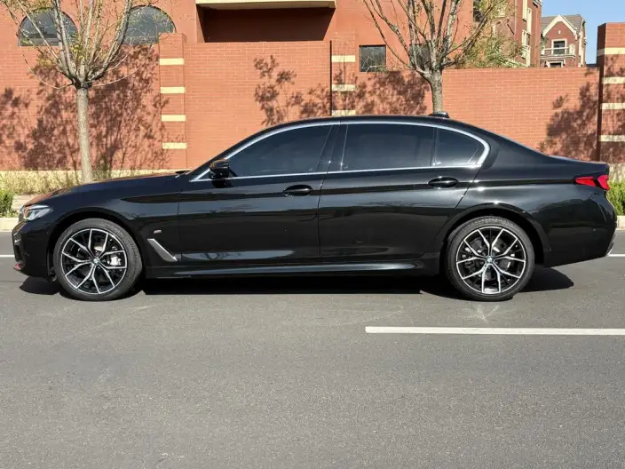 BMW 5 Series 2023 Model 530Li Exclusive Model M Sports Set