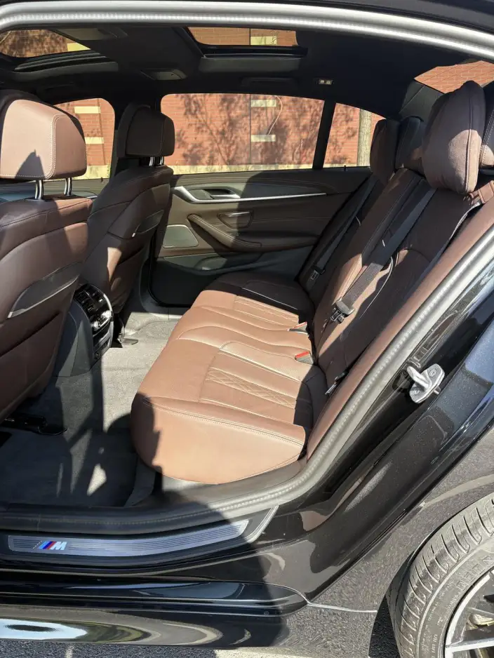 BMW 5 Series 2023 Model 530Li Exclusive Model M Sports Set – фото 8