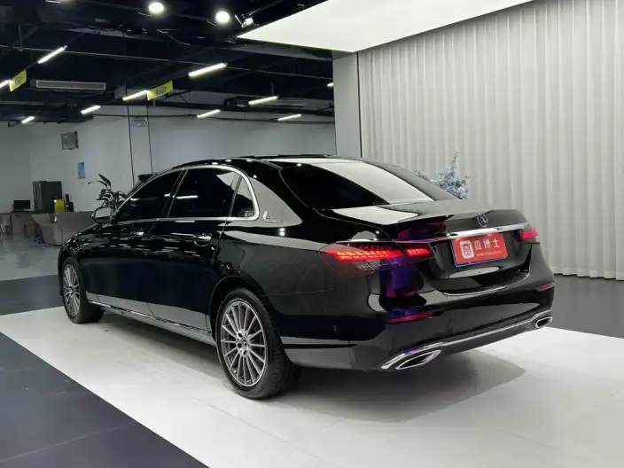 Mercedes-Benz E-Class 2023 Model E 260 L sedan