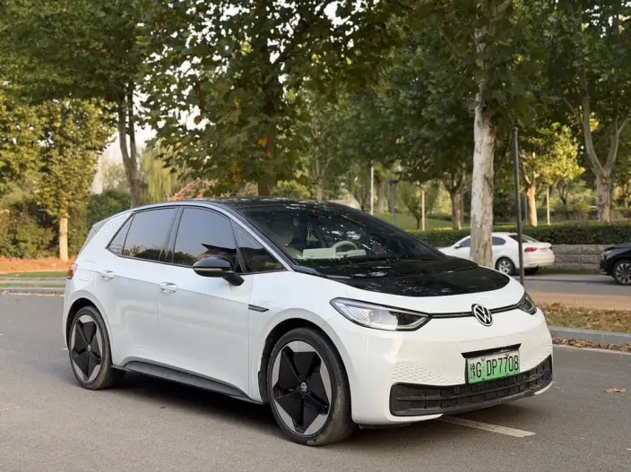Volkswagen ID.3 2023 Model Pure Smart Edition