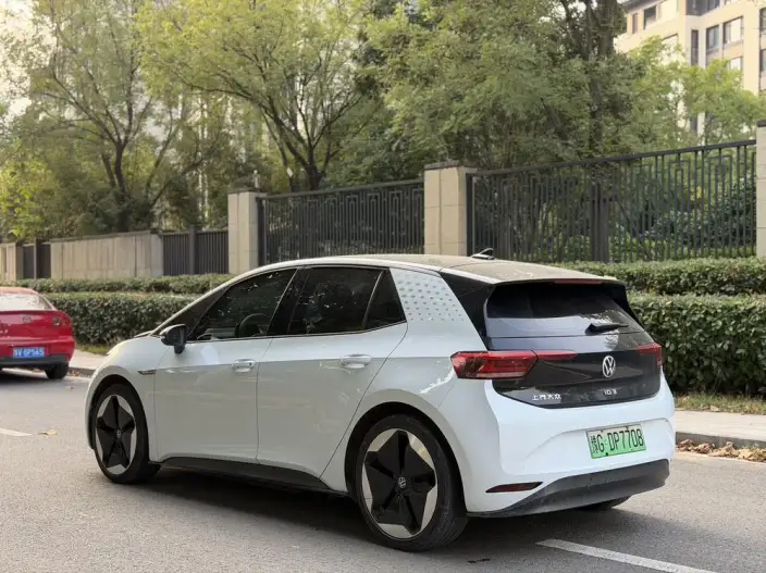 Volkswagen ID.3 2023 Model Pure Smart Edition
