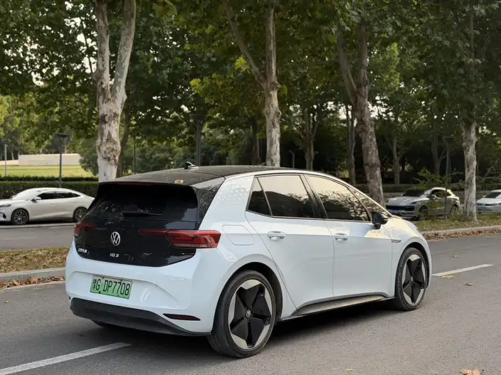 Volkswagen ID.3 2023 Model Pure Smart Edition – фото 6