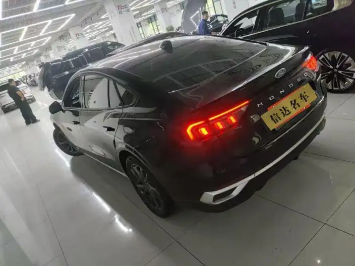 Ford Mondeo 2025 Model EcoBoost 245 Luxury Model