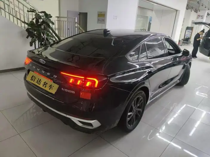 Ford Mondeo 2025 Model EcoBoost 245 Luxury Model
