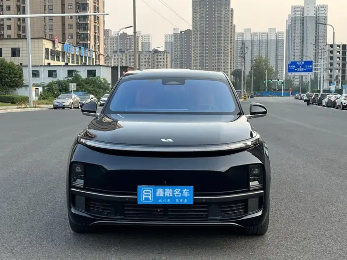 Li Auto L8 2024 Model Pro Edition
