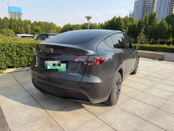 Model Y 2024 Model Rear-wheel drive version