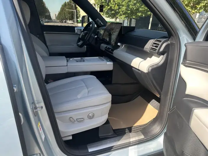 Titan 7 PHEV 2025 Model 190KM 4WD Ultra Edition – фото 8