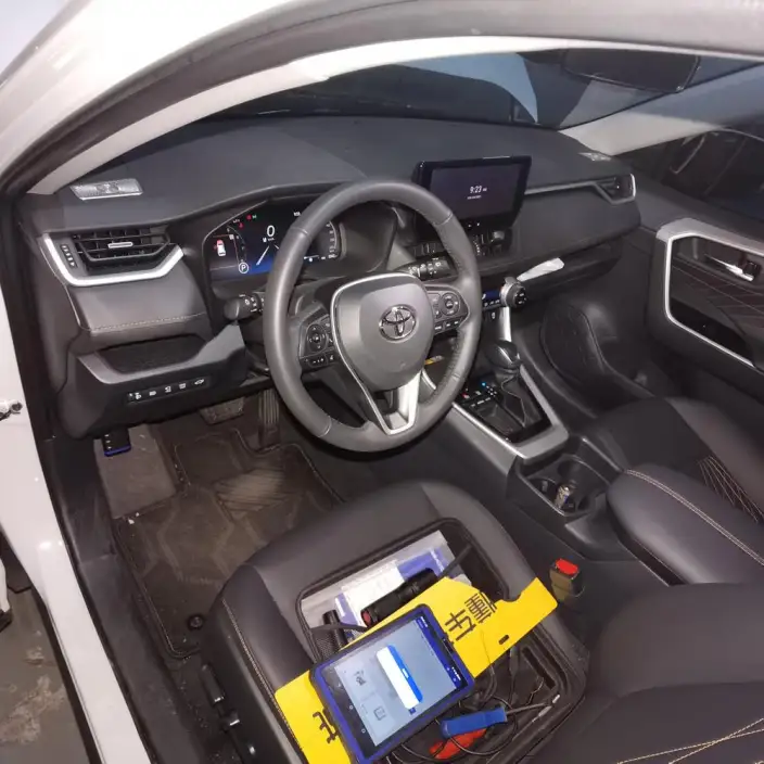 Toyota RAV4 2024 Model 2.0L CVT 2WD Fashion PLUS Edition – фото 7