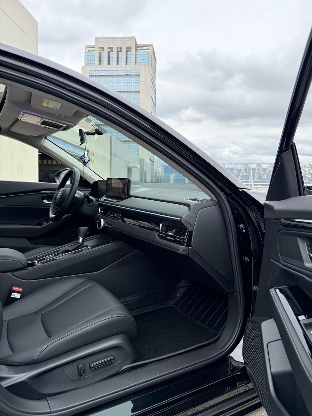 Honda INSPIRE 2025 260TURBO Elegance Edition – фото 3