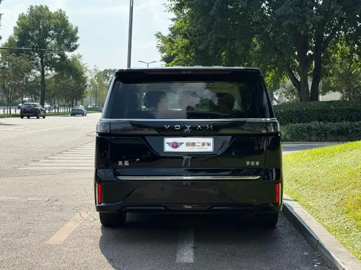 VOYAH Dreamer PHEV 2024 Model Ultra-long Endurance Premium Edition – фото 5