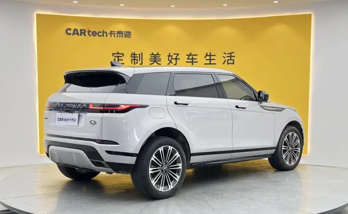 Range Rover Evoque 2026 Model Range Rover Evoque L 2.0T HSE – фото 6