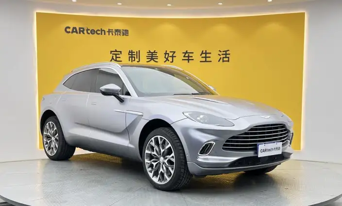 Aston Martin DBX 2022 Model 3.0T STRAIGHT SIX – фото 3