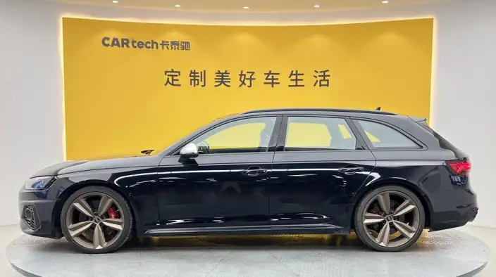 Audi RS 4 2023 Model RS4 2.9T Avant Standard Edition – фото 3