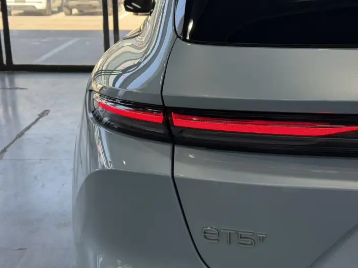 NIO ET5T 2025 Model 75kWh – фото 6