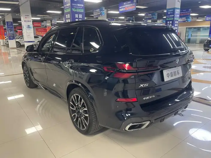 BMW X5 2023 Model xDrive40Li M Sports Night Set – фото 4