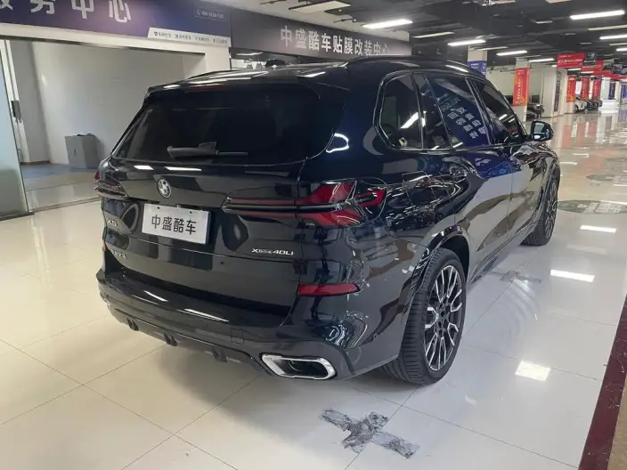 BMW X5 2023 Model xDrive40Li M Sports Night Set – фото 5