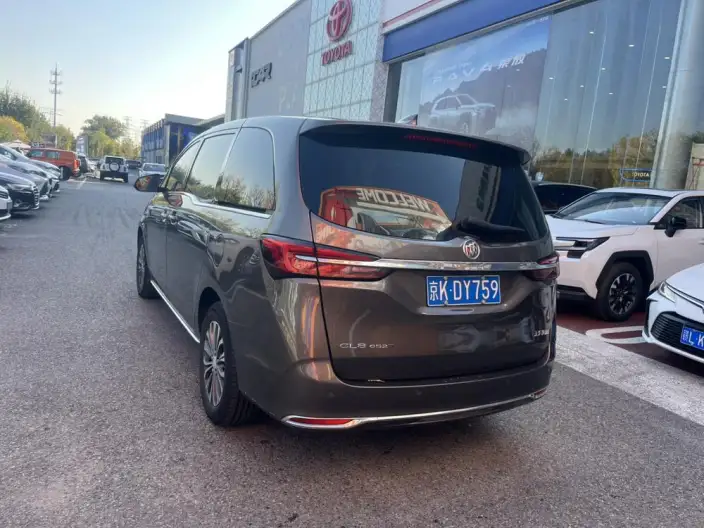 Buick GL8 2023 Model Business class 2.0T Luxury Model
