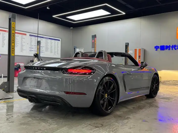 Porsche 718 2023 Model Boxster T – фото 7