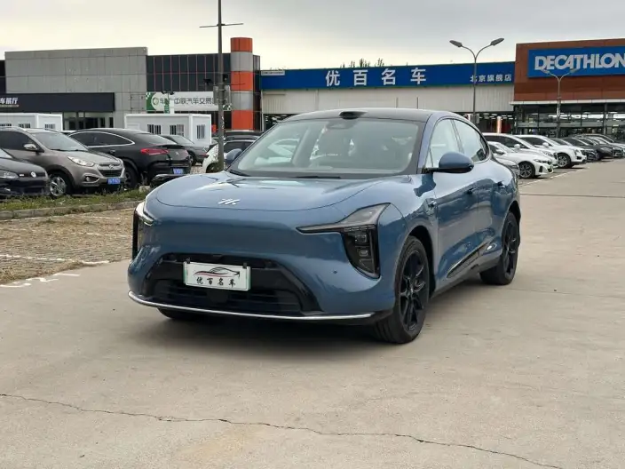 IM LS6 2026 Model EV Max – фото 1