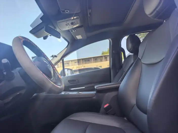Granvia 2024 Model Intelligent Hybrid 2.5L 2WD Deluxe Edition – фото 10