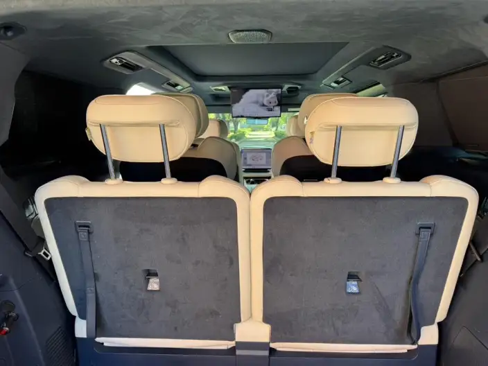 ZEEKR 009 2024 Model VI seat Executive Edition 4WD 108kWh – фото 8