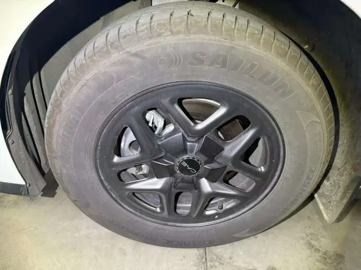BYD Seal 05DM 2026 Model DM-i 128KM Luxury Model – фото 7