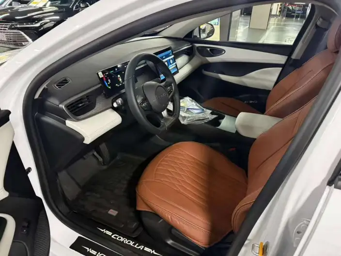 BYD Seal 05DM 2026 Model DM-i 128KM Luxury Model – фото 10