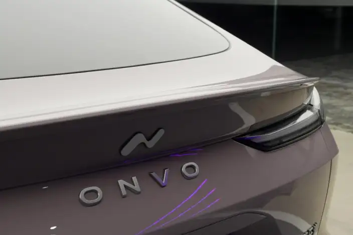 Onvo L60 2024 Model 555km Standard battery life version – фото 9