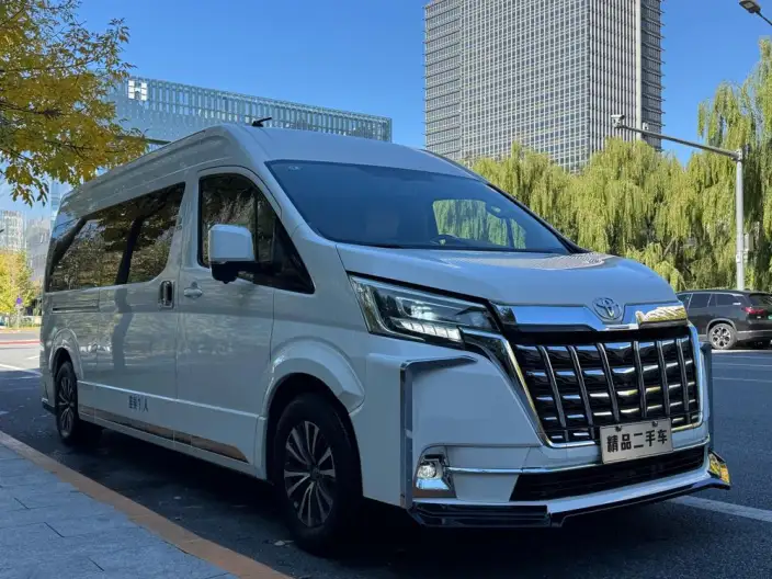 Hiace 2024 Model 3.5L Automatic Rear Drive 10 seat Parallel Imported – фото 3