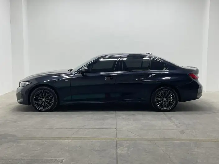 BMW 3 Series 2023 Model 330Li M Sports Night Set – фото 4